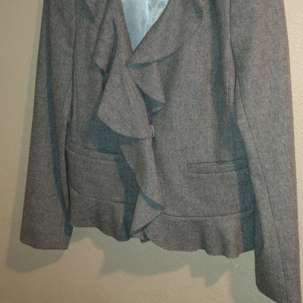 Great Wool Blend J Crew Blazer with Ruffled Raw Hemn 6